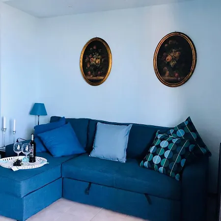 Daire Maison Blue